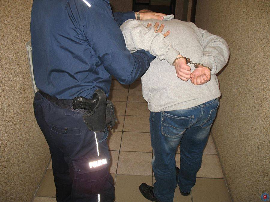 Poszukiwany miał przy sobie narkotyki