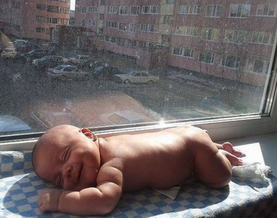 Bezpieczne opalanie: jak produkować witaminę D bez szkód?