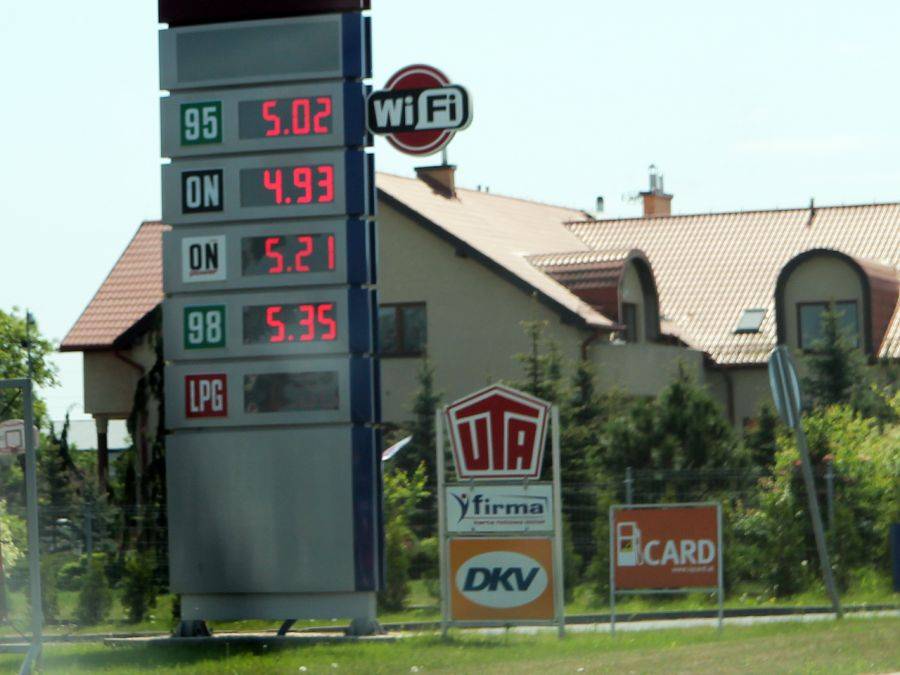 Litr benzyny w Łomży przekracza już 5 złotych. Będzie nadal drożeć