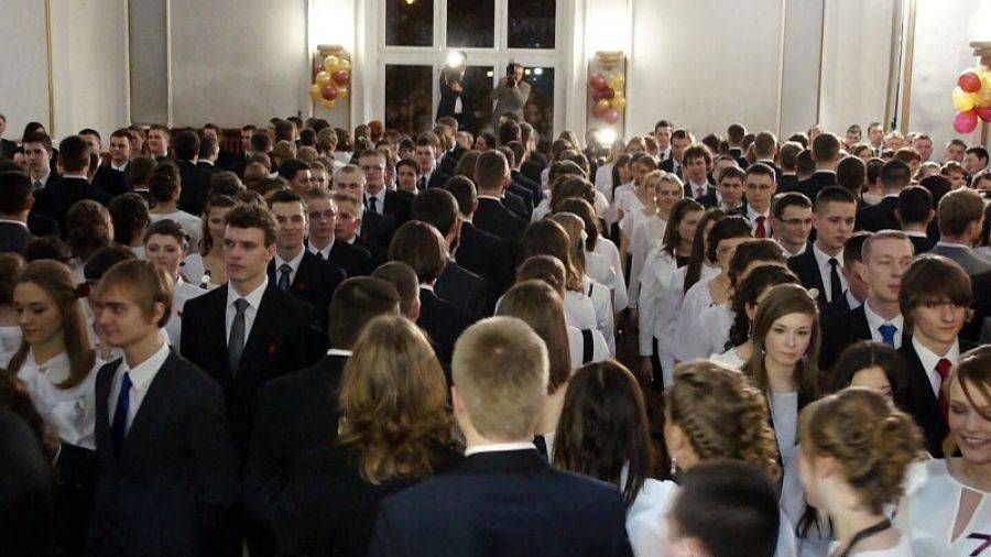 [VIDEO+FOTO] Bawili się uroczyście