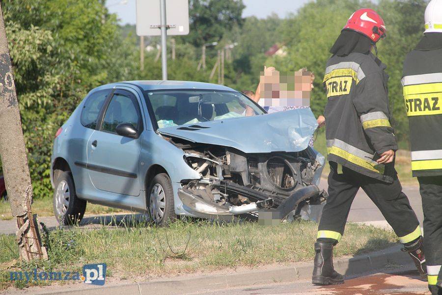 Pijany kierowca z Ukrainy spowodował groźną kolizję [FOTO]