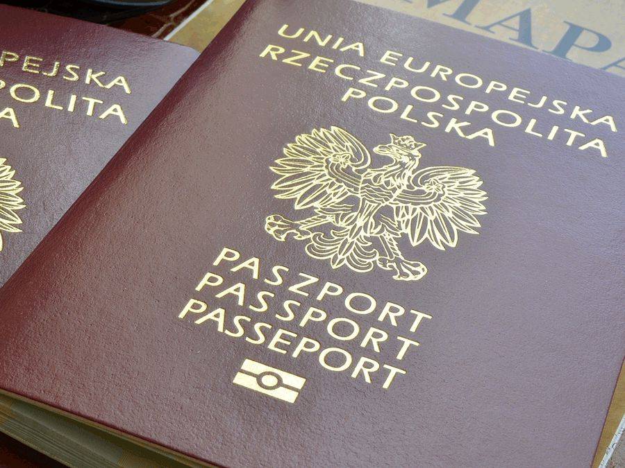 Na paszport poczekamy dłużej!