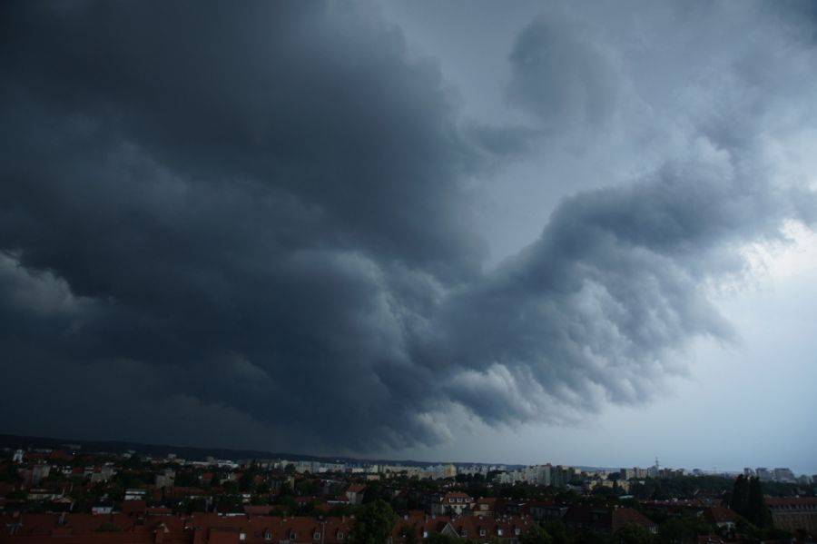 Lepsza pogoda, ale ciągle będzie grzmieć