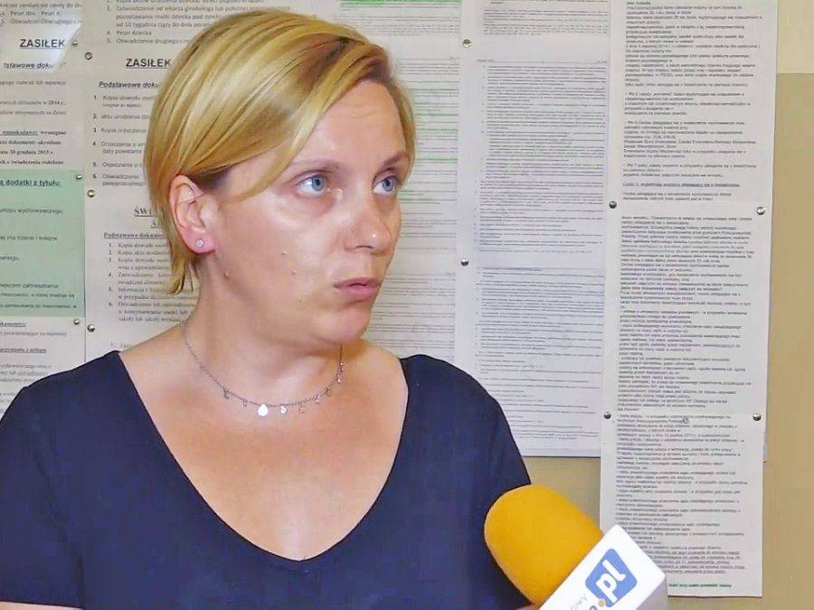 W Łomży są już wypłacane środki ze świadczeń na „Dobry Start” [VIDEO]
