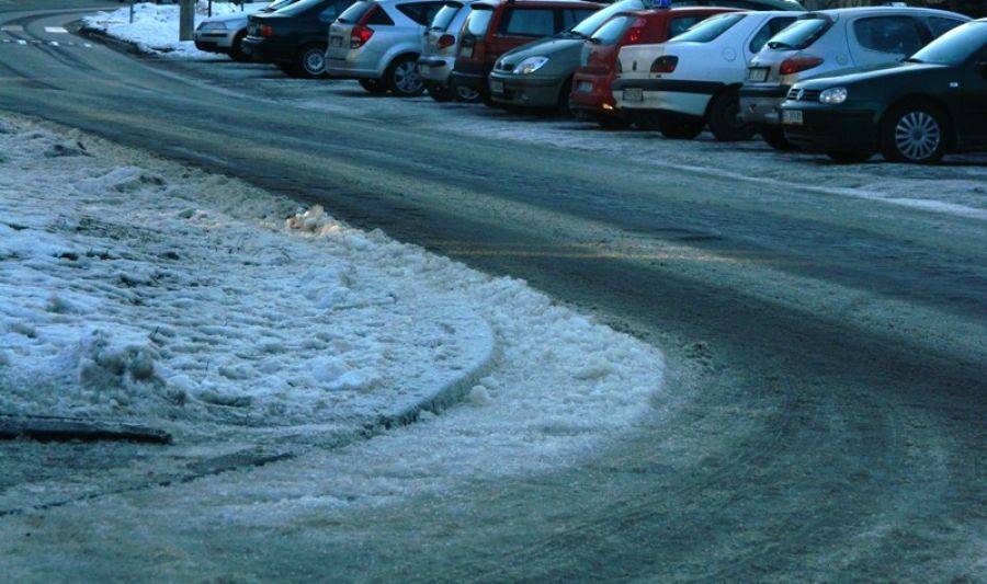 Woda wydostawała się na ulice
