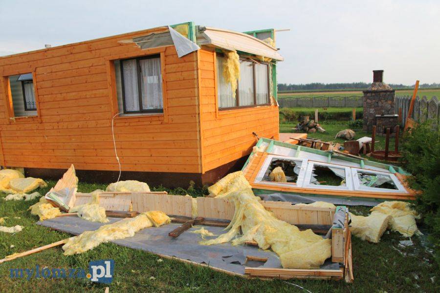 Trąba powietrzna w gminie Śniadowo [VIDEO i FOTO]