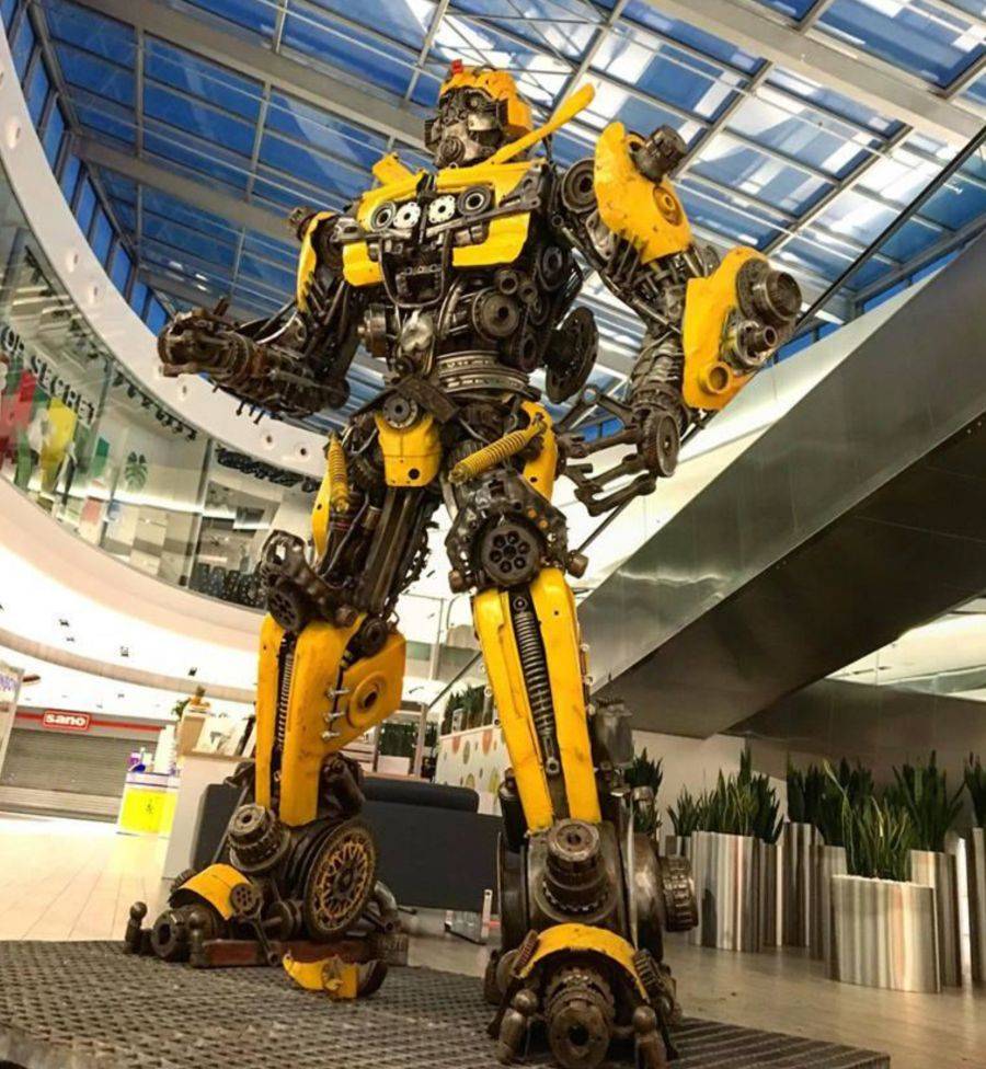 Galeria Veneda: Wystawa robotów filmowych