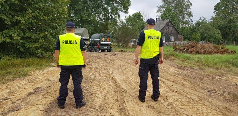 Ewakuacja ponad 20 domów w Morgownikach. Znaleziono niewybuch [VIDEO i FOTO]