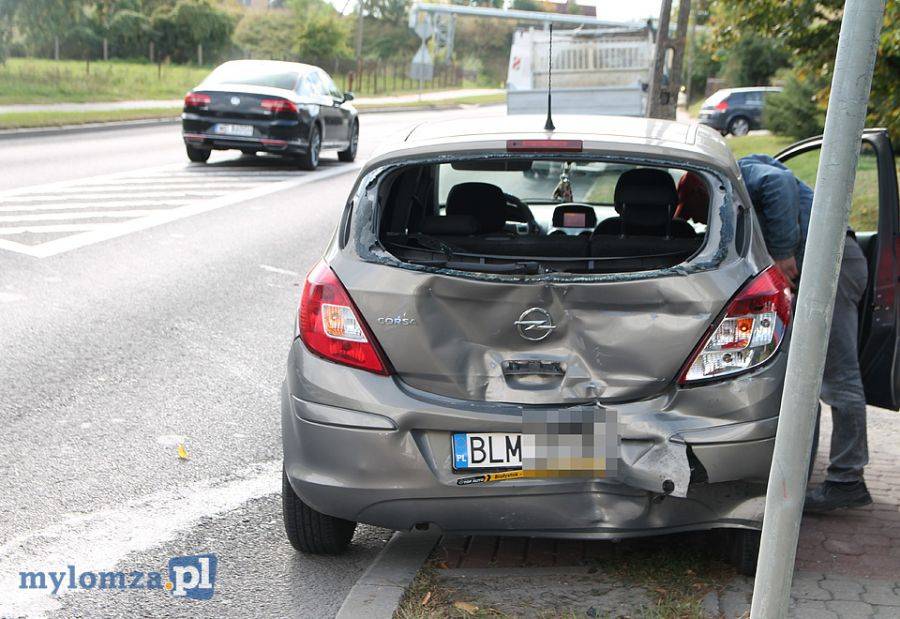 Wypadek i kolizja na ul. Poznańskiej [FOTO]