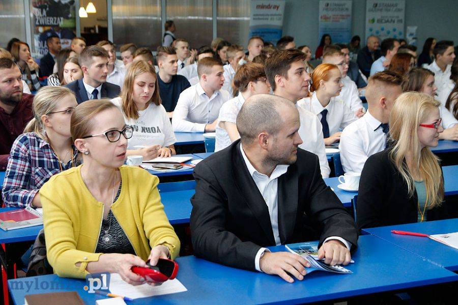 Konferencja bujatryczna w Wyższej Szkole Agrobiznesu w Łomży [VIDEO i FOTO]