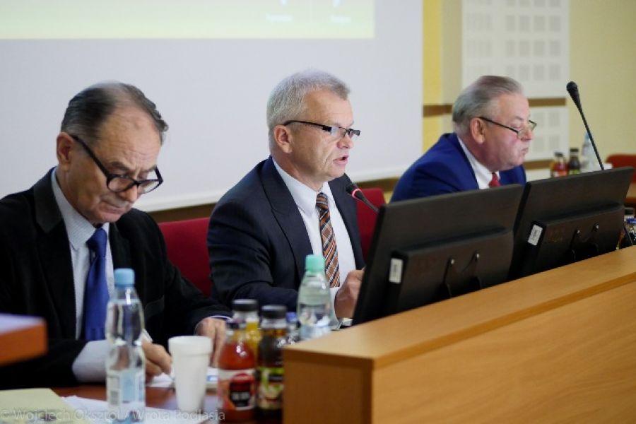 [LIVE] Uroczysta sesja Sejmiku Województwa Podlaskiego w Łomży 