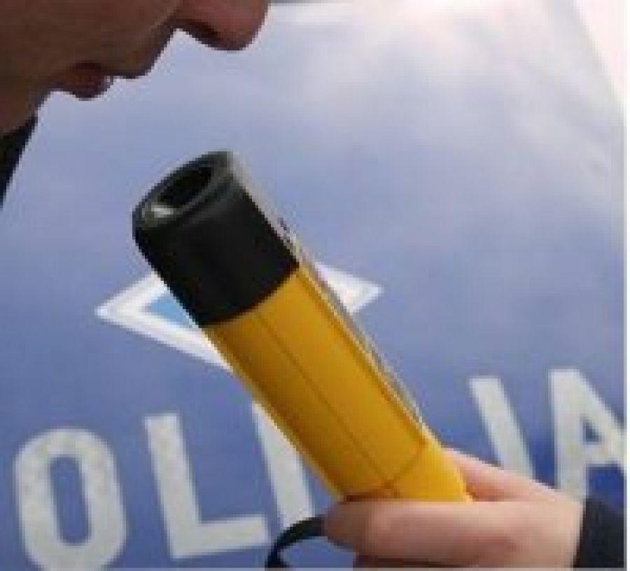 Policjant po służbie zatrzymał pijanego kierowcę 