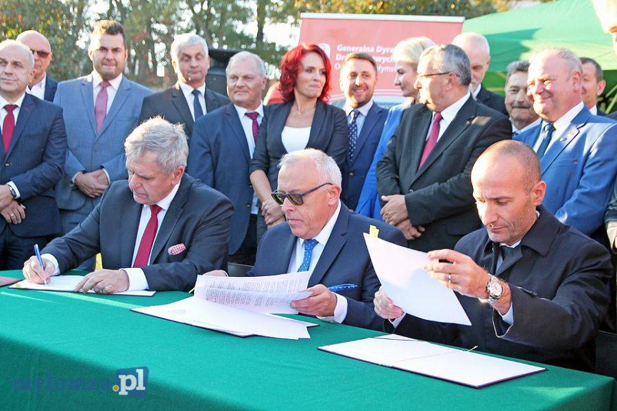 Umowa na budowę obwodnicy Łomży podpisana [FOTO i VIDEO]