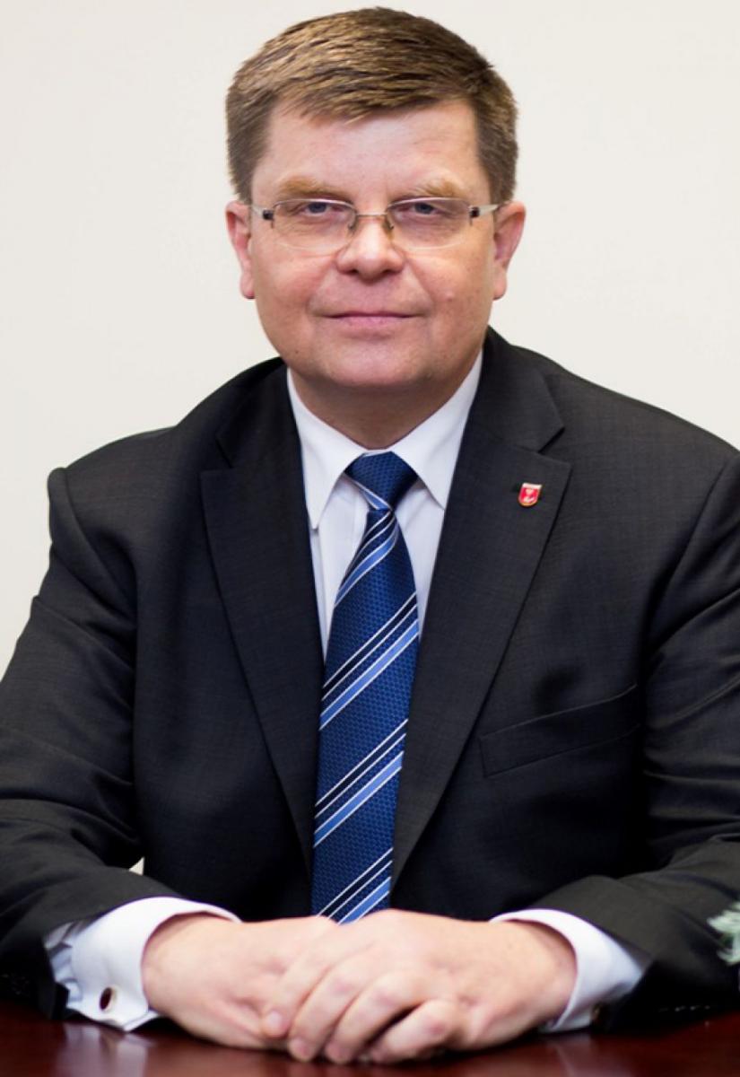 Scalanie gruntów - szansą na poprawę warunków gospodarowania gruntami rolnymi	