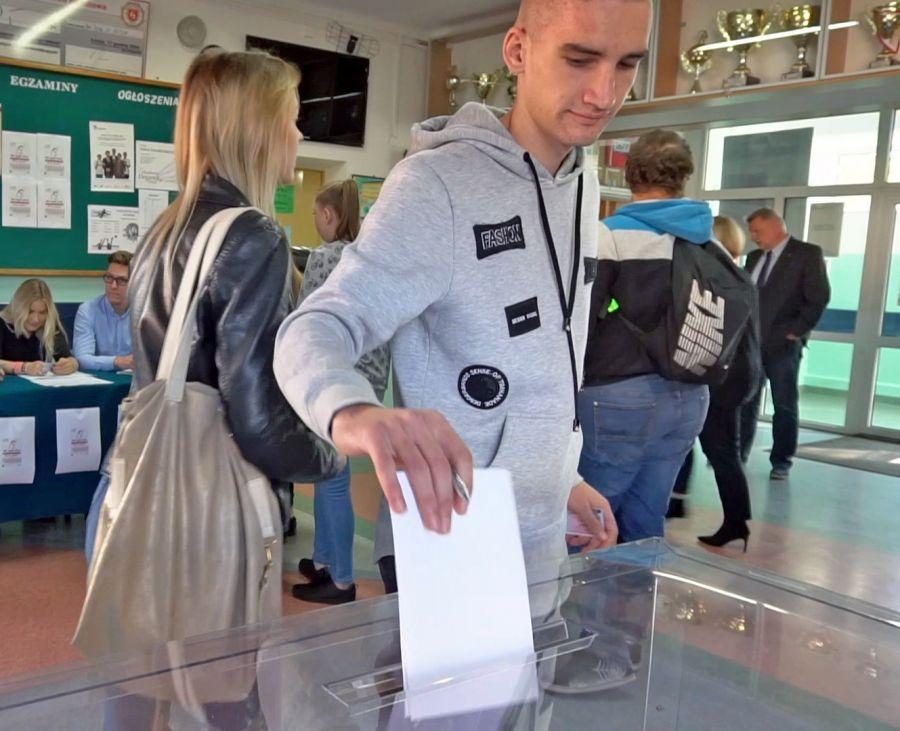 Nie chowaj głowy w piasek czyli prawybory w Ekonomiku [VIDEO]