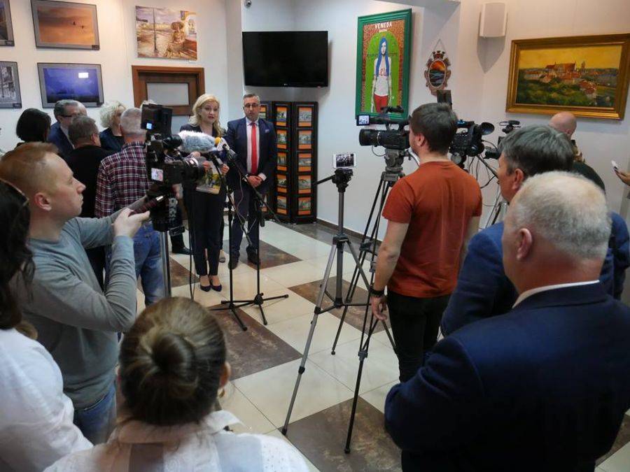 Ostatnia konferencja Muzyk? [VIDEO i FOTO]