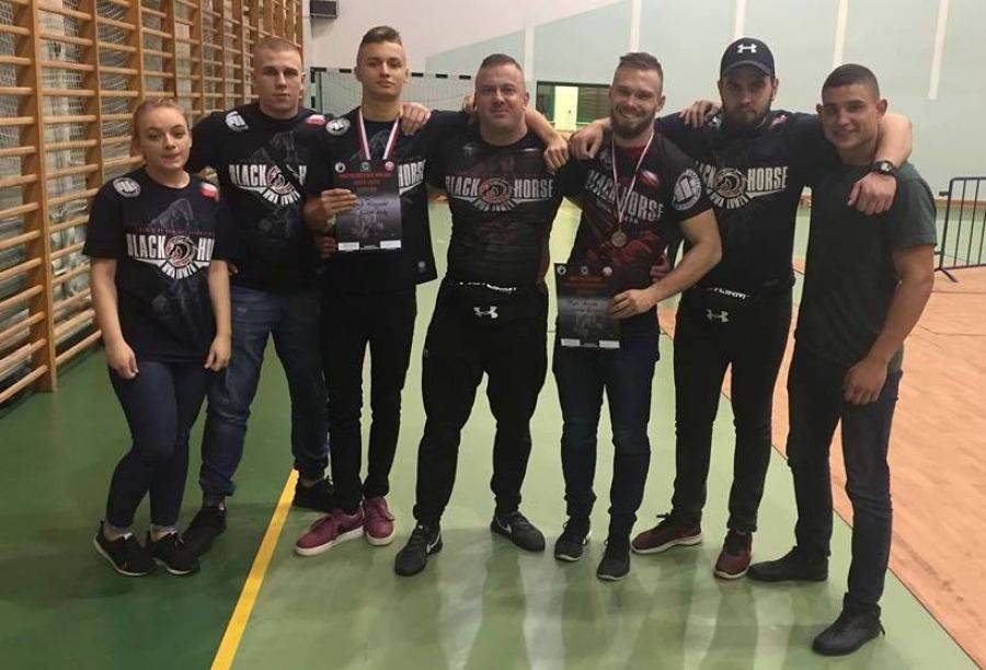 Łomżanie wywalczyli medale w MMA [FOTO]