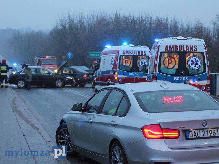 Karambol na moście Hubala. Wszystkiemu winna gołoledź [FOTO]