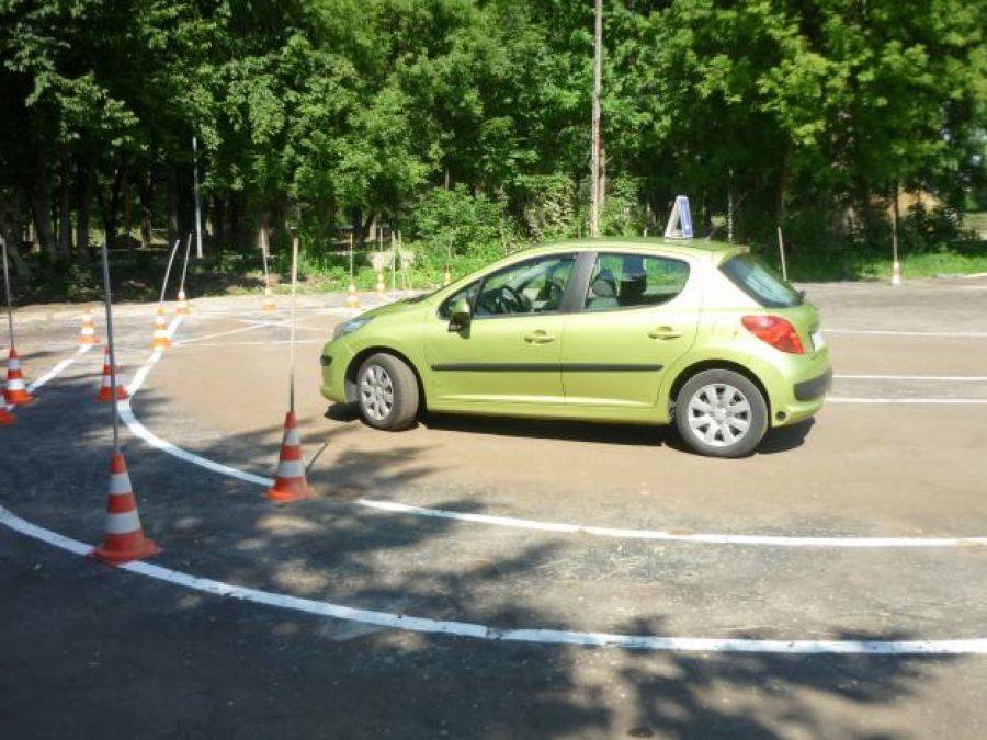 Już nie może szkolić kierowców