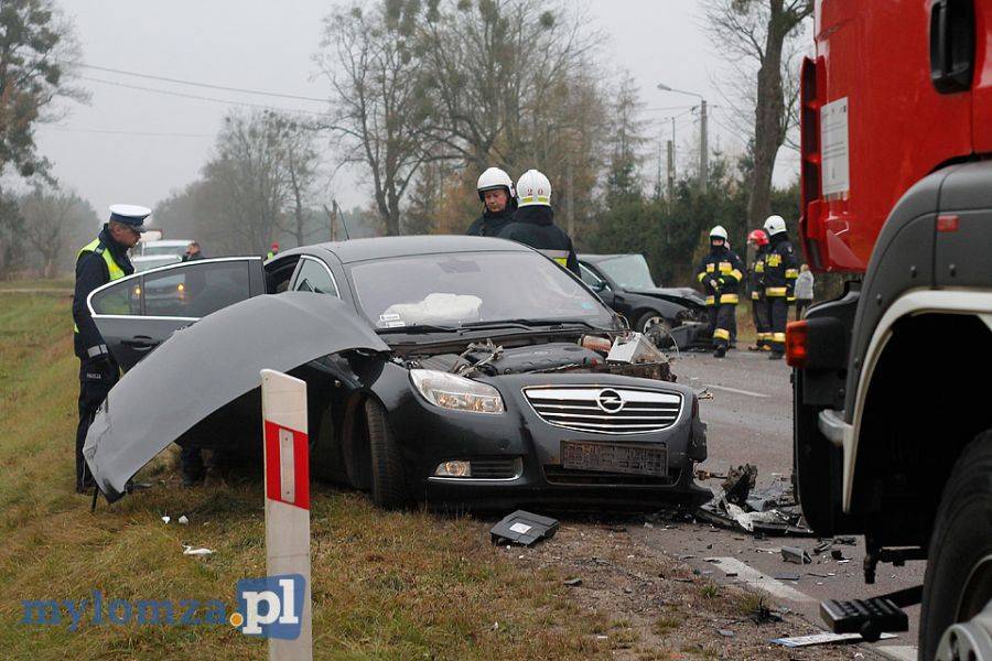 Groźny wypadek na trasie do Ostrołęki. Droga zablokowana [FOTO]