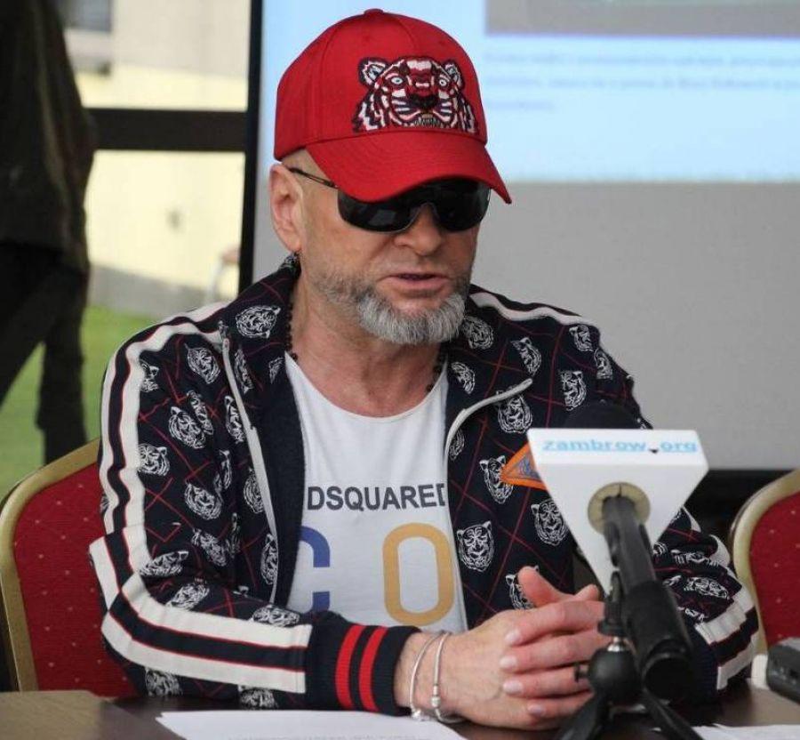 Krzysztof Rutkowski pomaga odnaleźć uprowadzone dziecko [VIDEO]