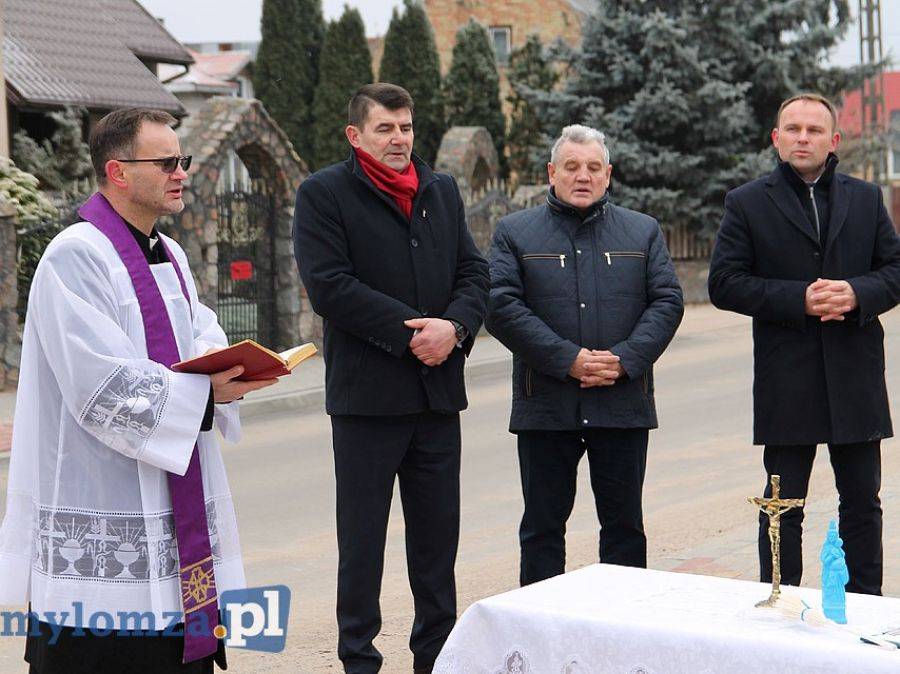 Stare Sierzputy zyskały nową drogę [FOTO i VIDEO]