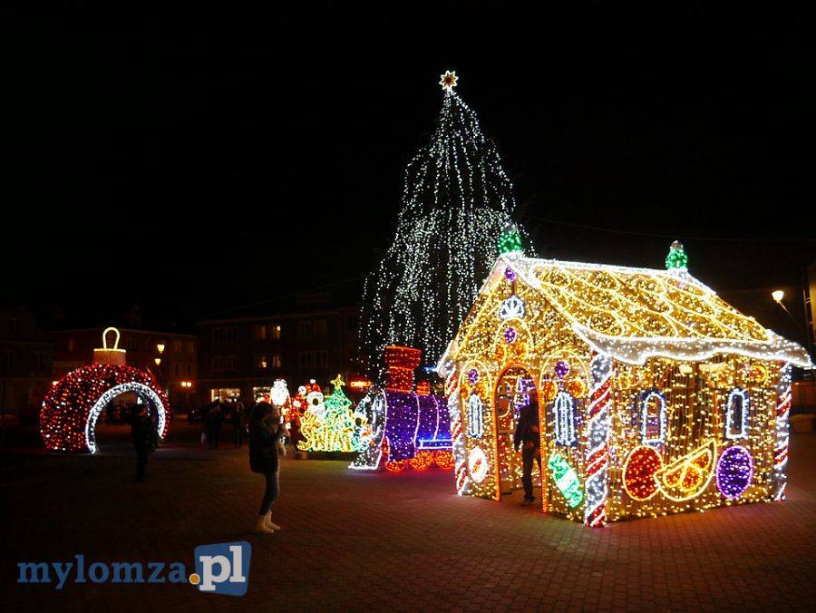 Na Starym Rynku czuć już świąteczny klimat [FOTO]