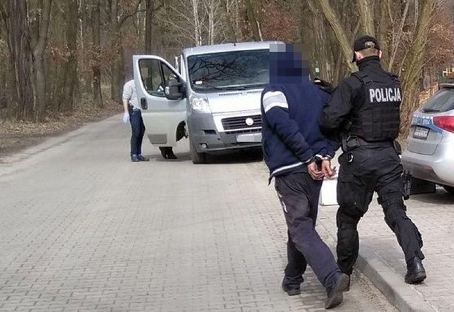 Policja zatrzymała podejrzanego o gwałt na małoletniej