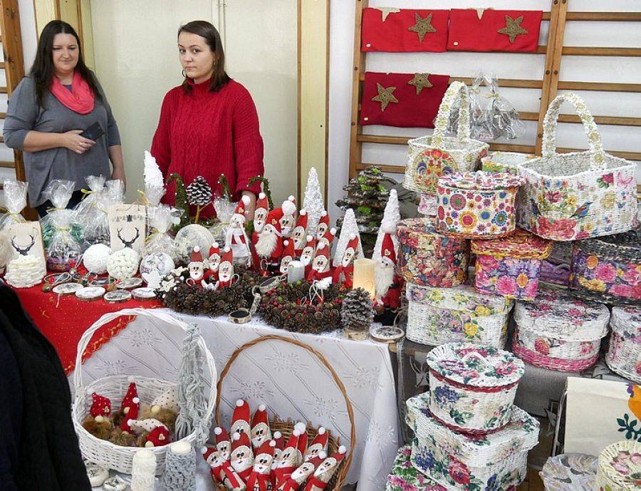 Mikołajkowe Targi Twórczości Artystycznej [FOTO]