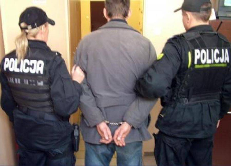 Kradli paliwo z baków ciężarówek