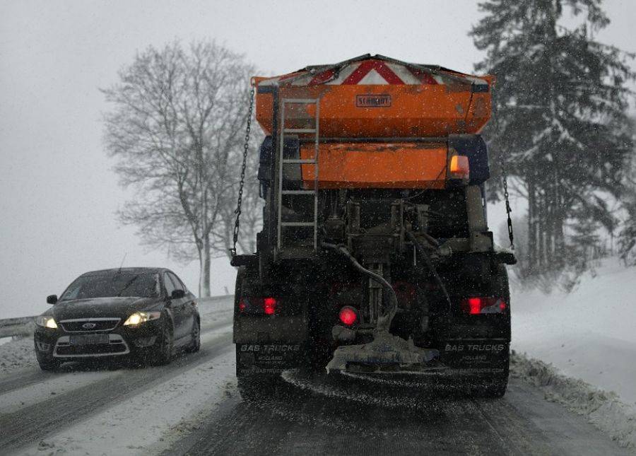 Możliwe zawieje śnieżne i oblodzenie