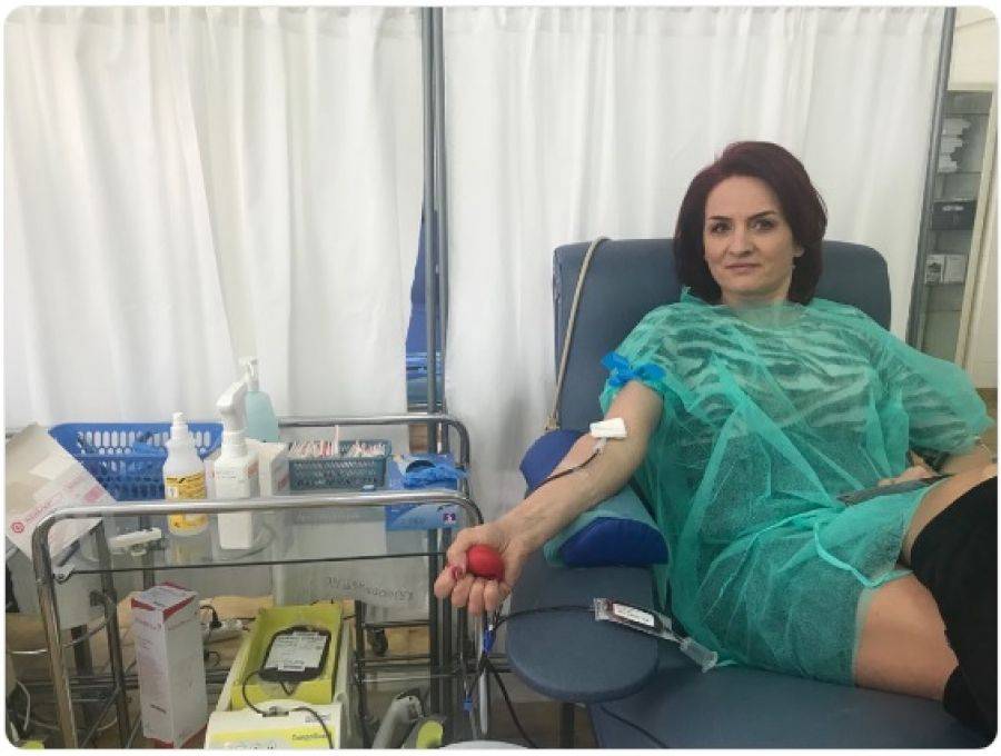 Polacy wspierają prezydenta Adamowicza. Wśród nich poseł Bernadeta Krynicka 