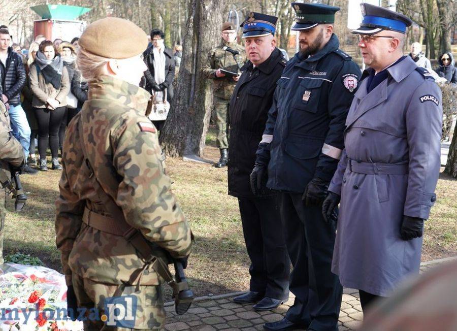 77. rocznica utworzenia Armii Krajowej [FOTO]