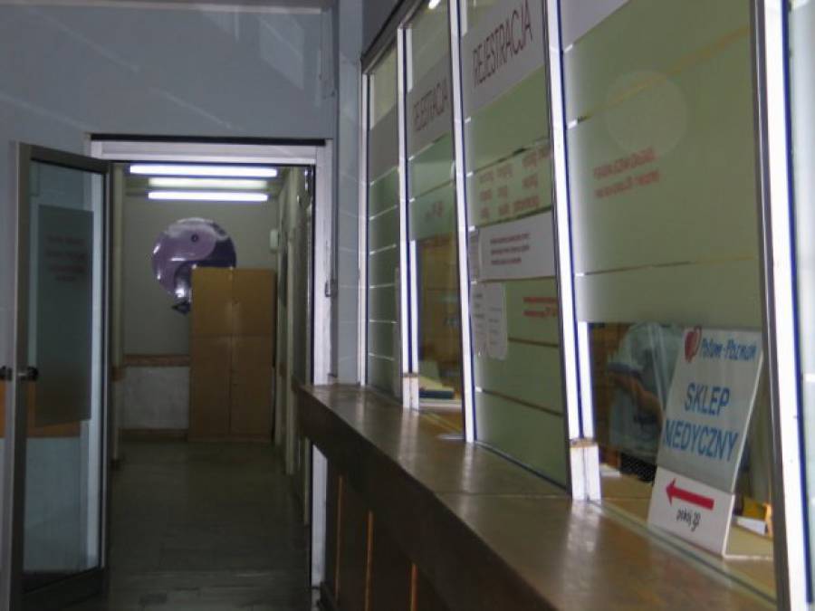 Szpitale leczyły o 55 mln zł drożej niż chciał NFZ. Pieniędzy za nadwykonania nie będzie