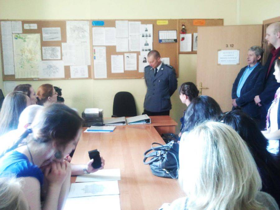 Studenci z Krakowa współpracę z policją poznali na własnej skórze- FOTO