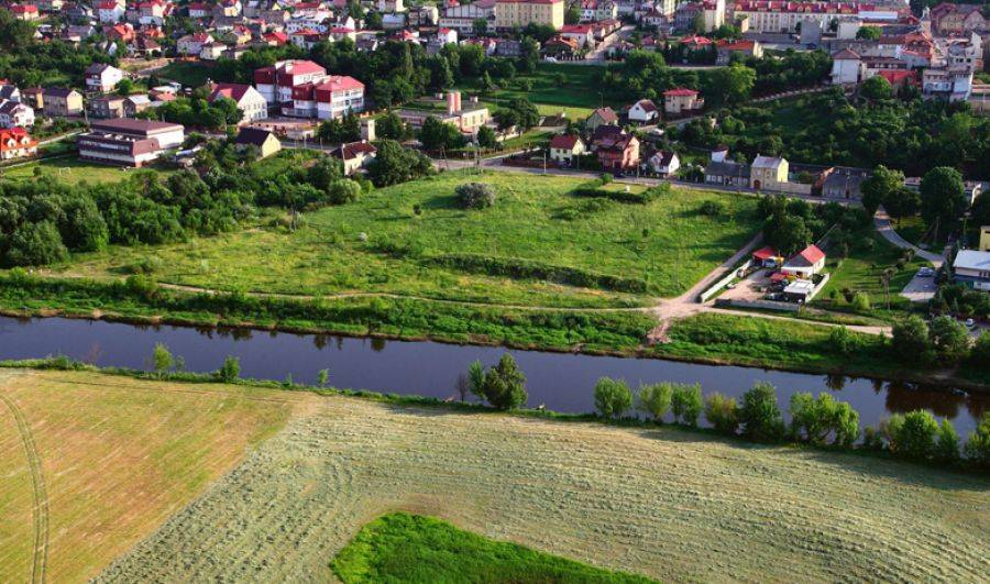 Działka pod hotel tańsza o pół miliona