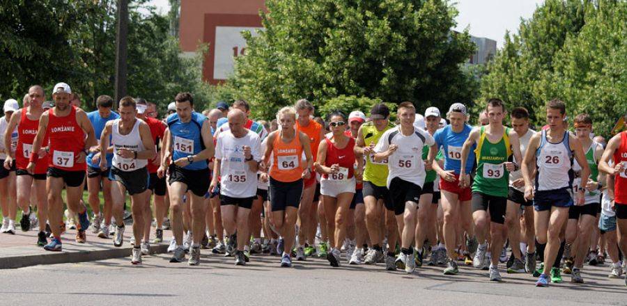 Paweł Grygo zwycięzcą V Półmaratonu Łomżyńskiego- FOTO