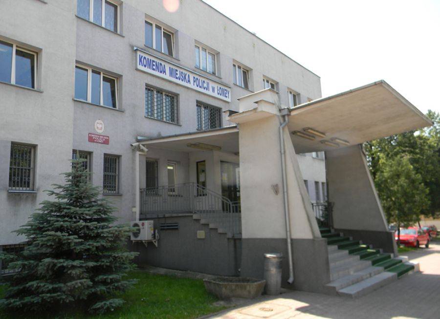 Mundur pociąga i mężczyzn, i kobiety