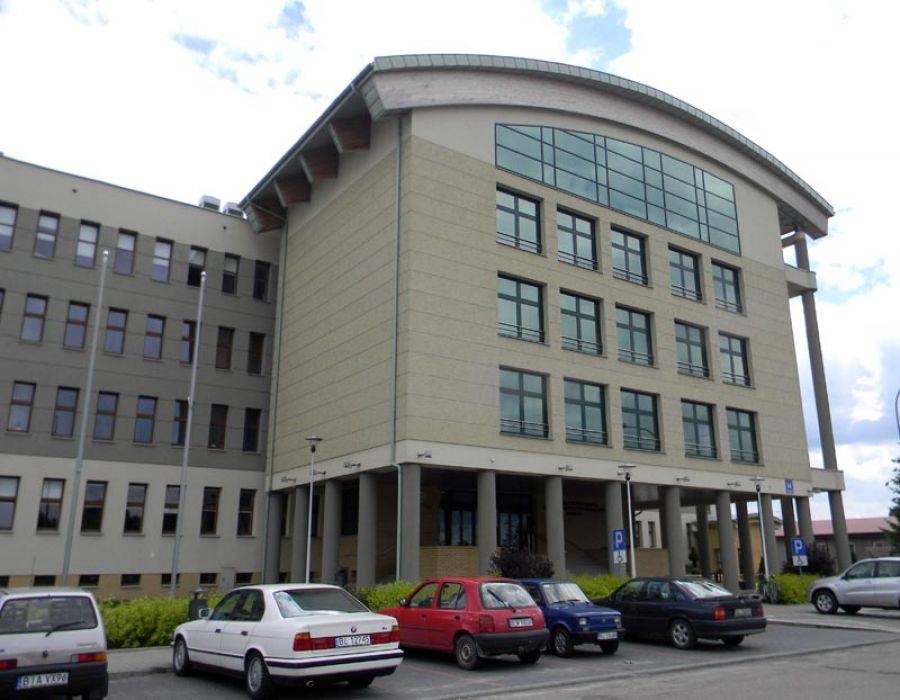 Wysyłają studentów za granicę