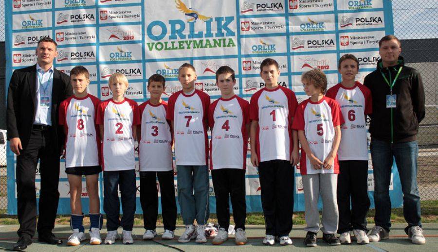 [FOTO] Ruszył wojewódzki finał turnieju Orlik Voleymania