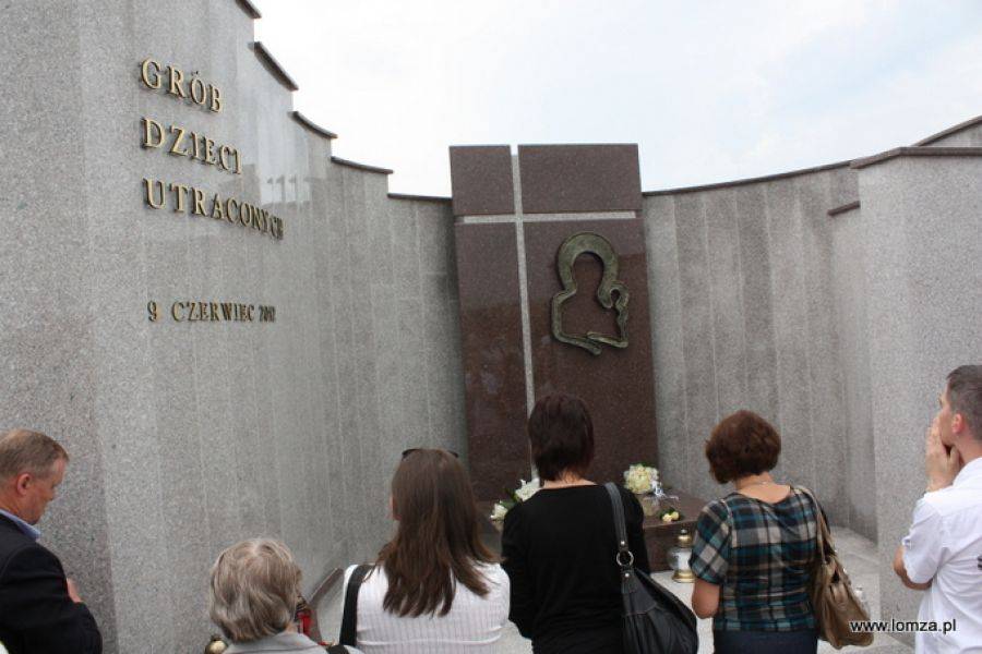 Termin kolejnego pogrzebu dzieci zmarłych przed urodzeniem już wyznaczony