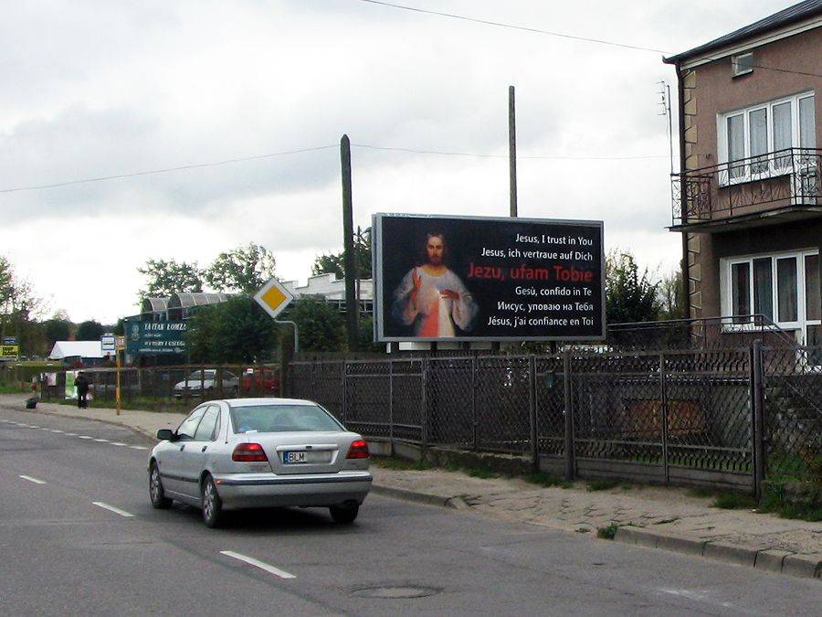 Jezus Miłosierny zajął billboardy