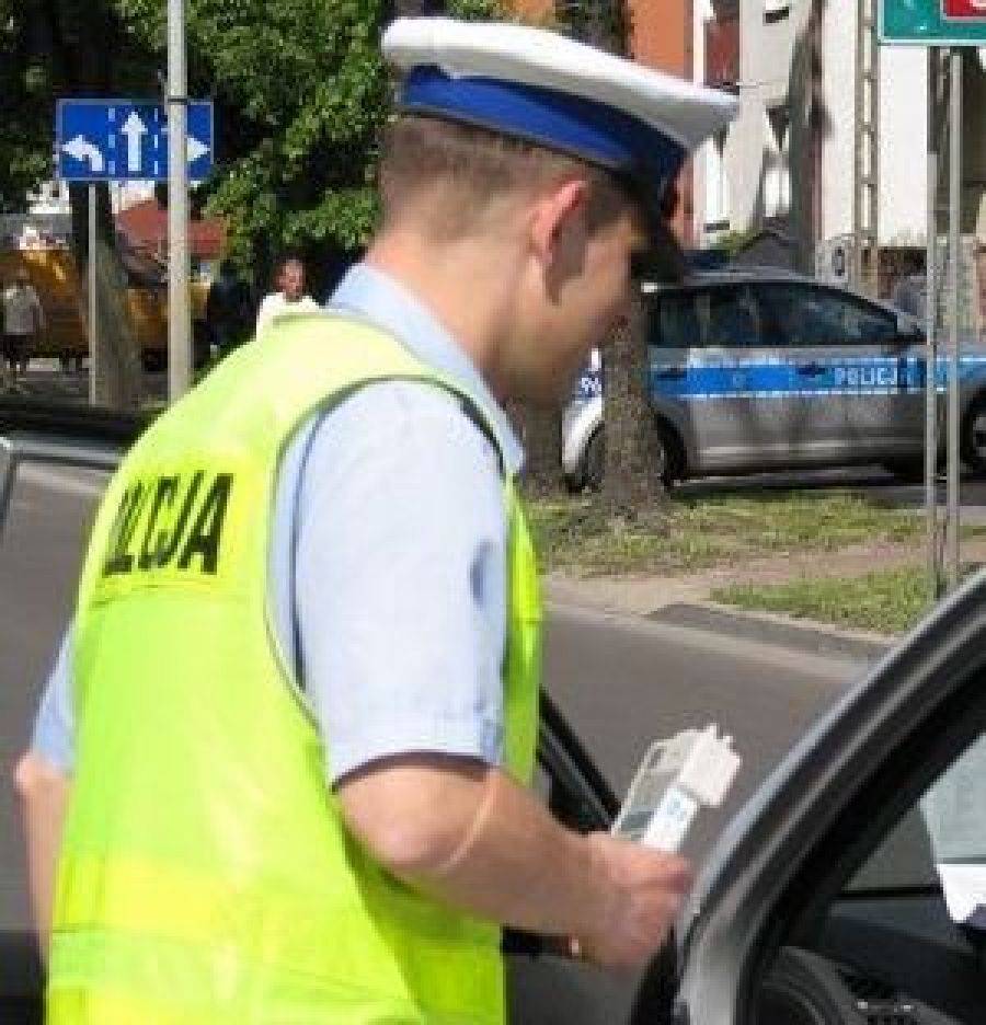 Zatrzymali 21 pijanych kierowców