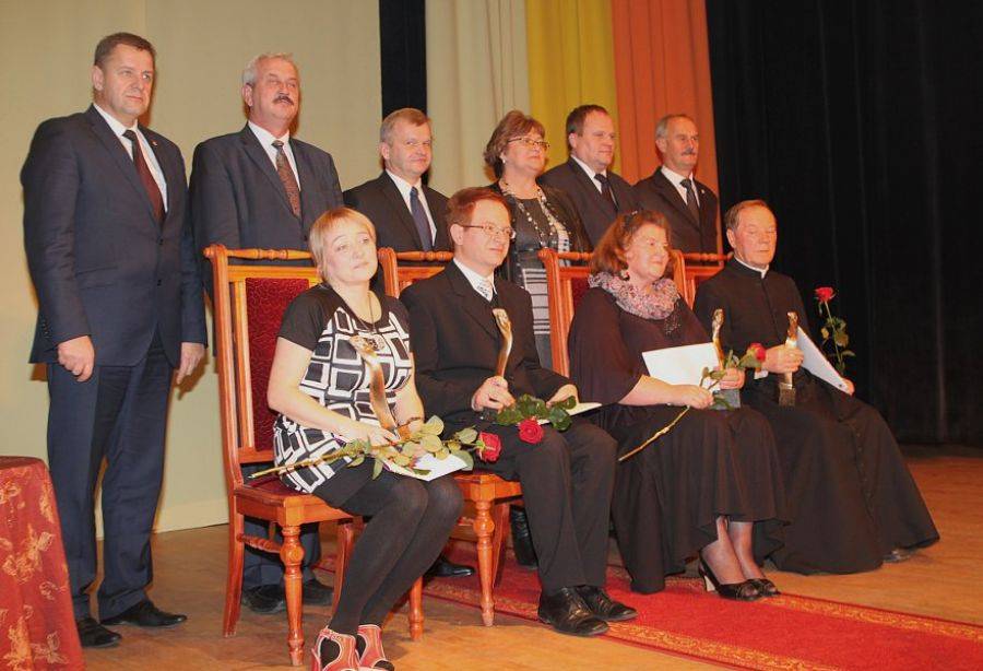 Historyk doceniony przez marszałka