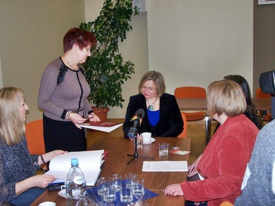 Wicemarszałkini namawiała kobiety do udziału w życiu politycznym- FOTO