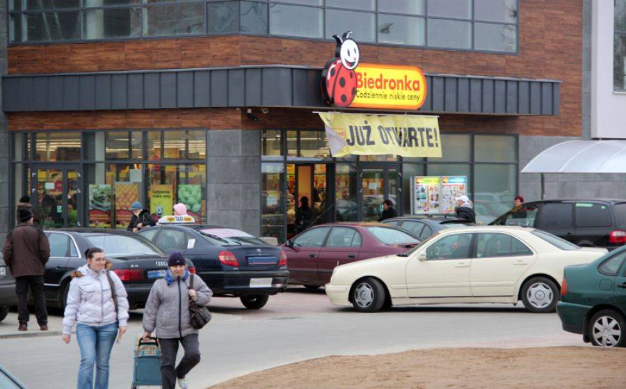 W szóstej Biedronce już zrobisz zakupy