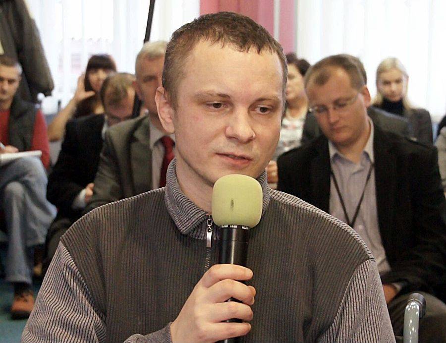 [VIDEO] Niepełnosprawny Grzegorz Świderski apelował o pomoc do władz miasta