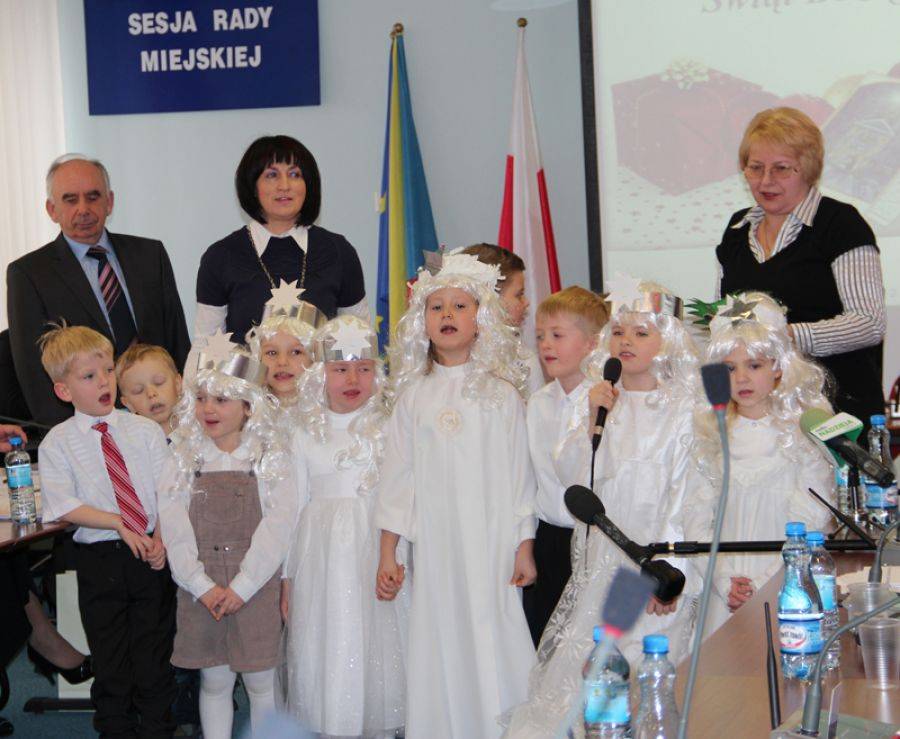 Przedszkolaki przybyły na sesję z życzeniami- FOTO