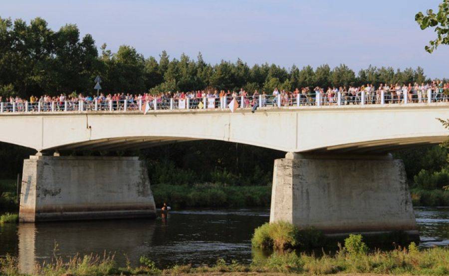 Drogę Nowogród- Kuzie wyremontuje łomżyński Makbud