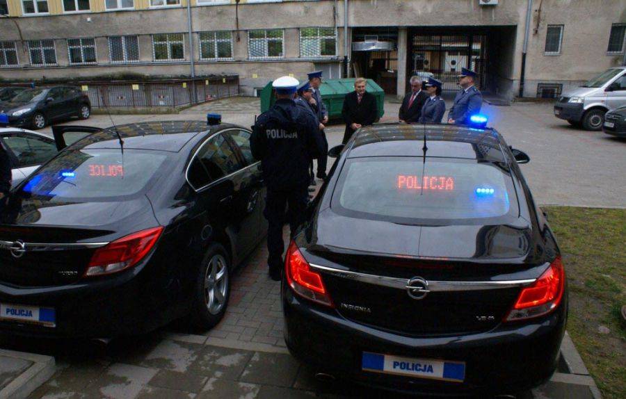 Kierowco drżyj! Policjani dostali nowe auta i sprzęt